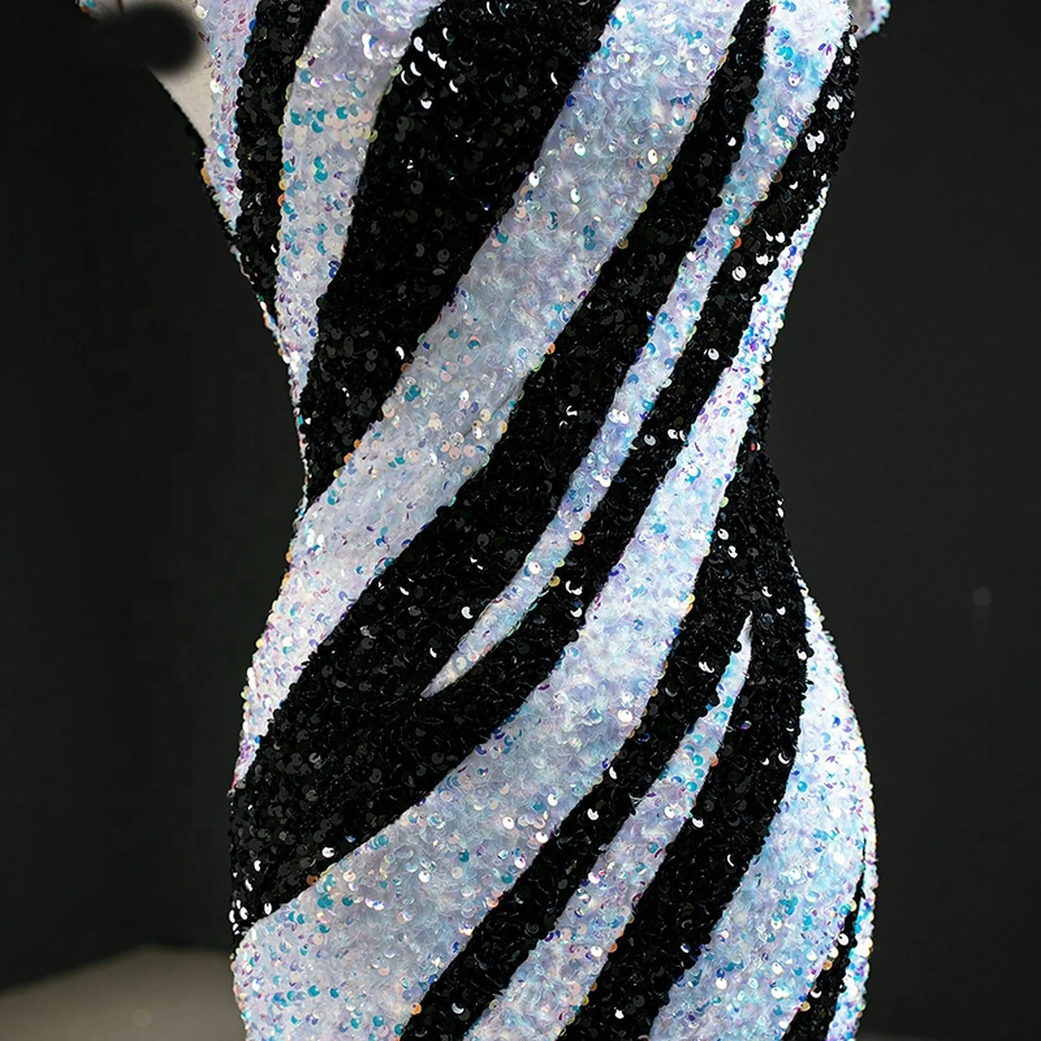 Cap Sleeve Heavy Sequined Mermaid Evening Dress