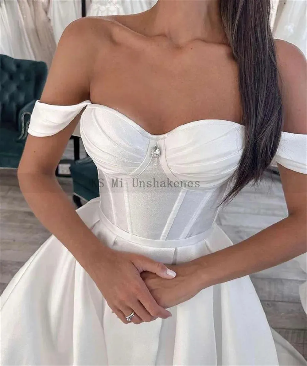 Elegant Plus Size White Satin Wedding Dresses Cap Sleeve Corset Bride Dress Vestido de Noiva Split Side Wedding Gowns Big Train