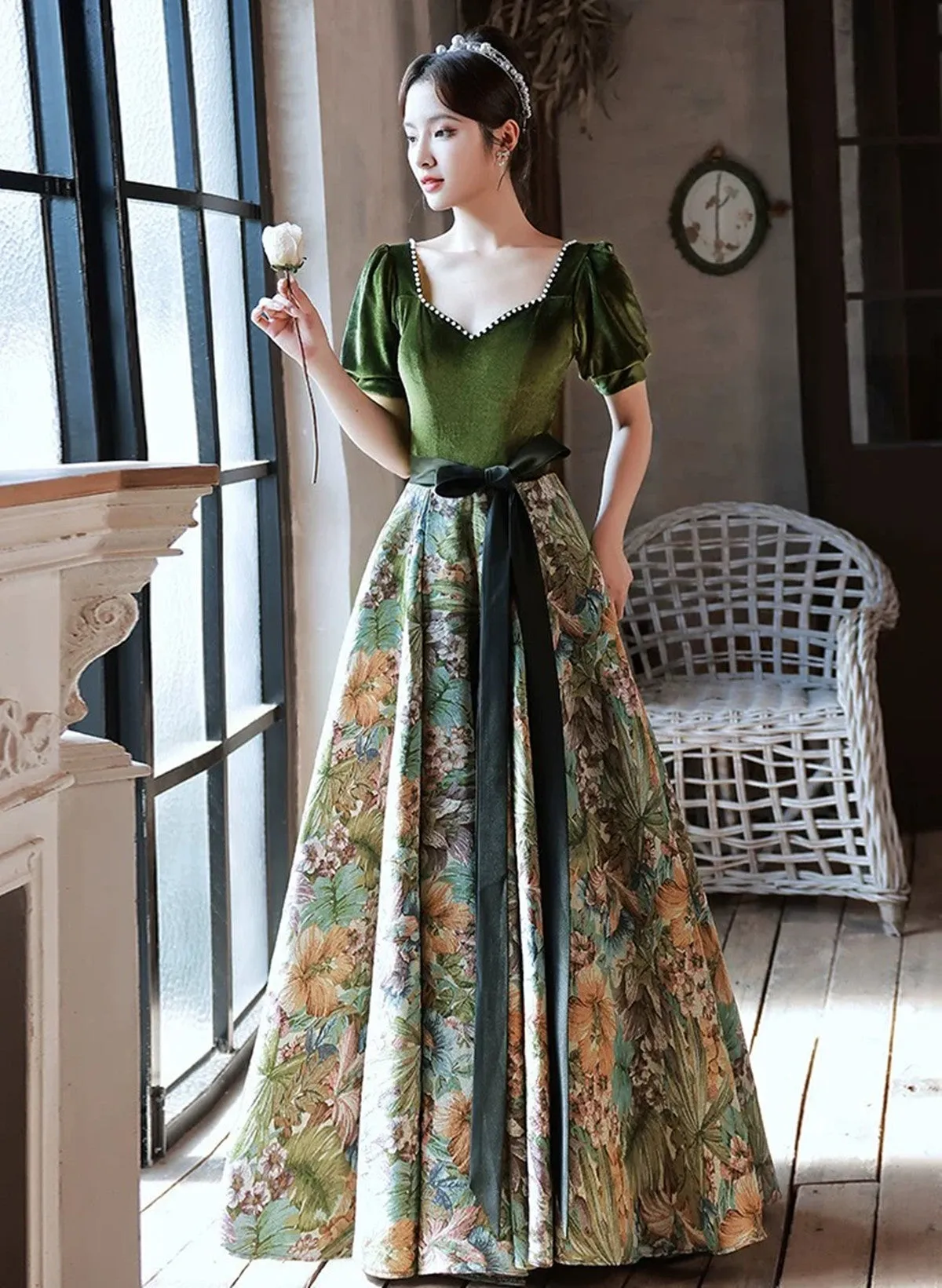 Green Velvet Floral Short Sleeves Long Prom Dresses, Green Sweetheart Party Dresses