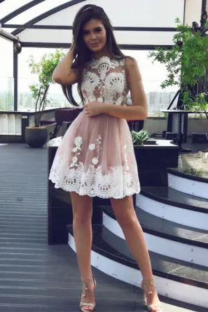 High Fashion A-Line Bateau Tulle Short Homecoming Dress with White Lace Prom Dress OK329
