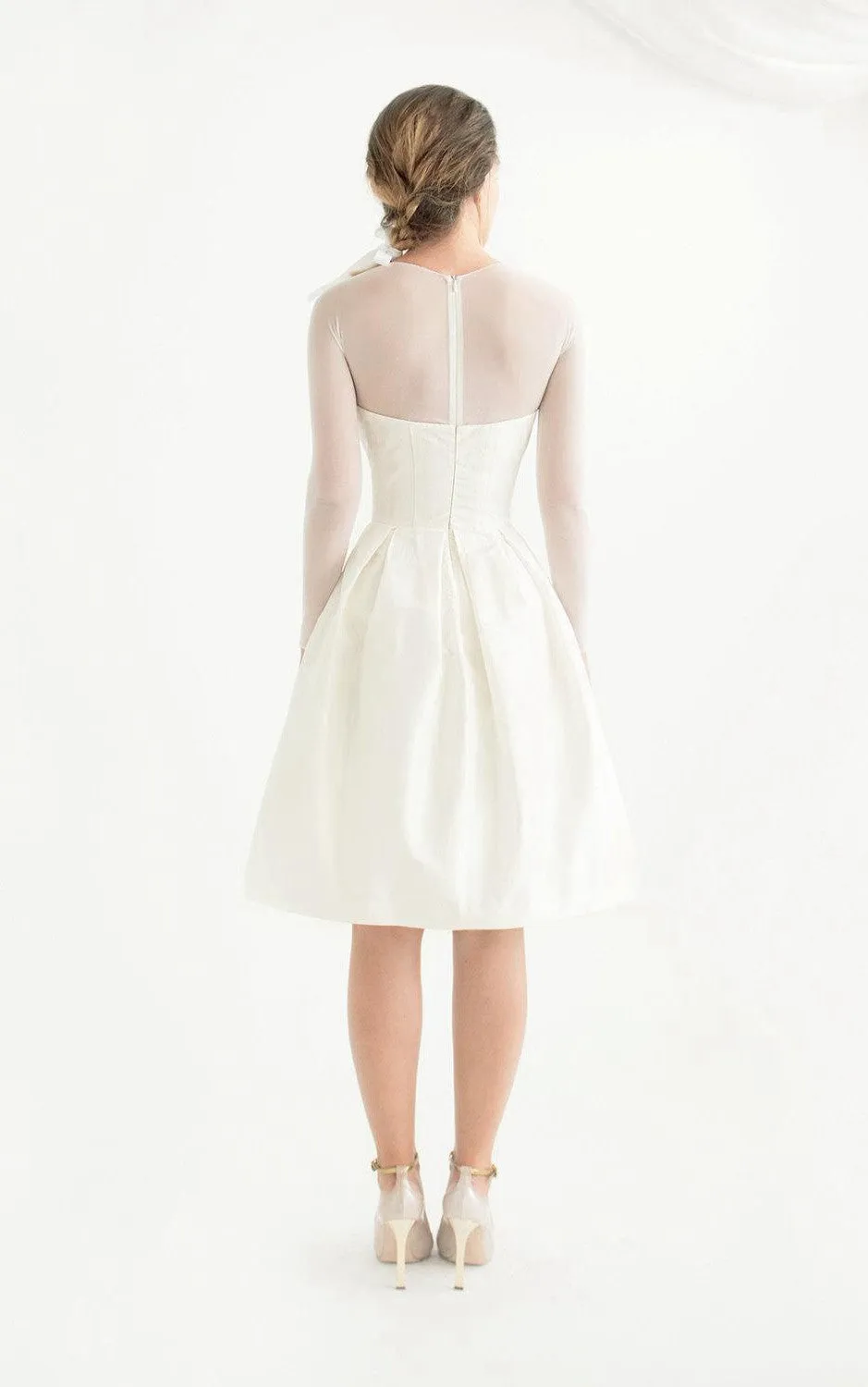 Knee-Length Long Sleeve Taffeta Weddig Dress-711757