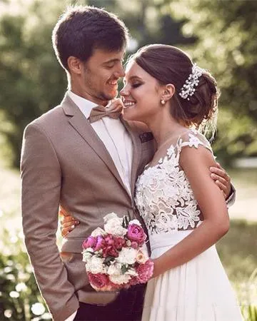 Lovely Simple Beach Lace Appliqued Cap Sleeves Chiffon Wedding Dress-715361