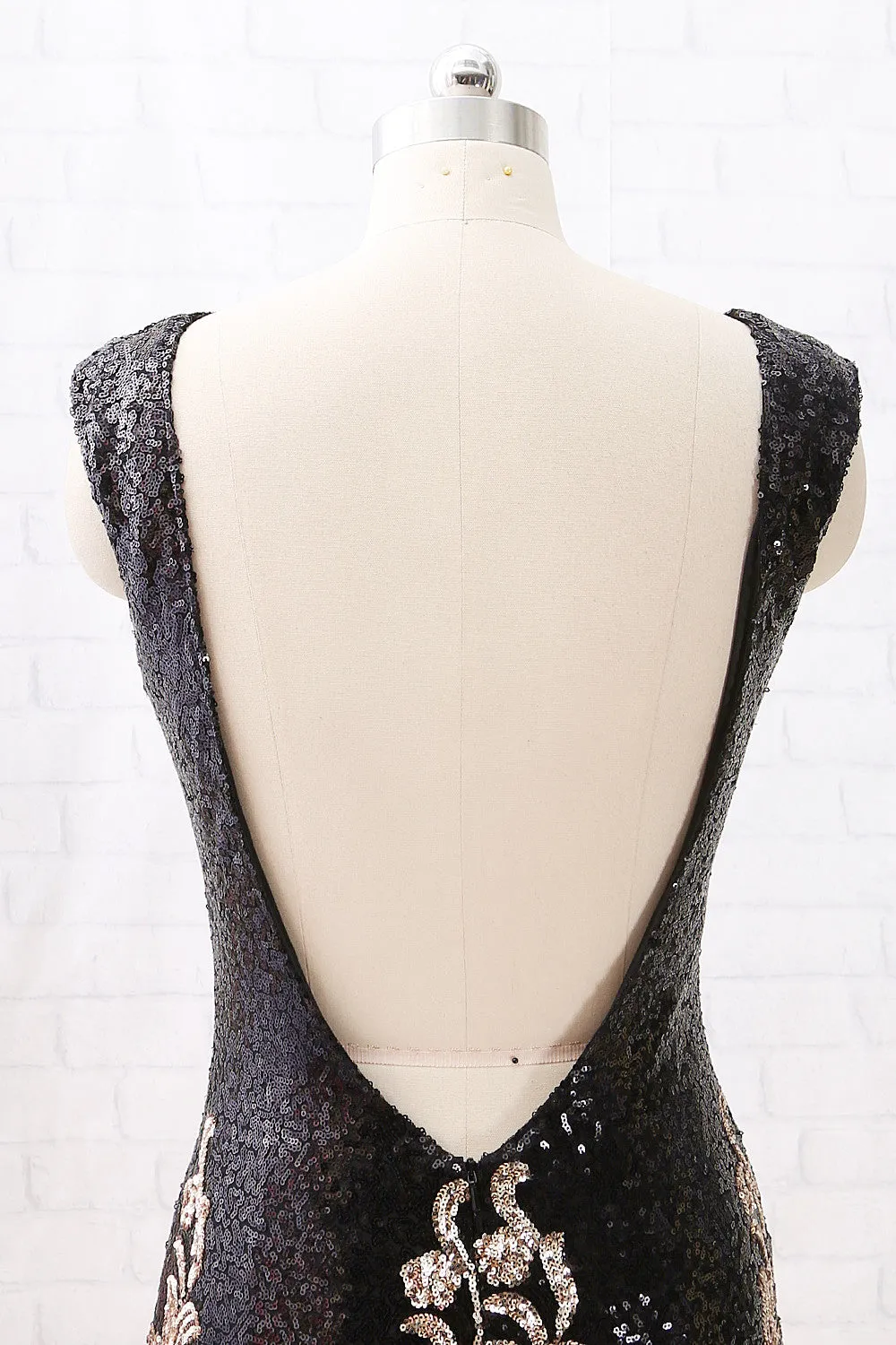 MACloth Boat Neck Sequin Open Back Black Cocktail Dress Short Party Dress Lily