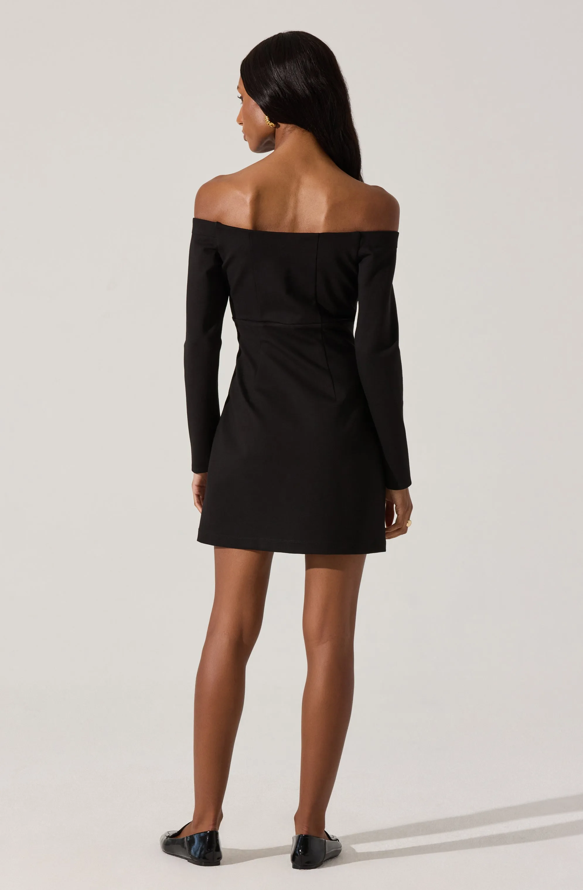 Off Shoulder Contrast Mini Dress
