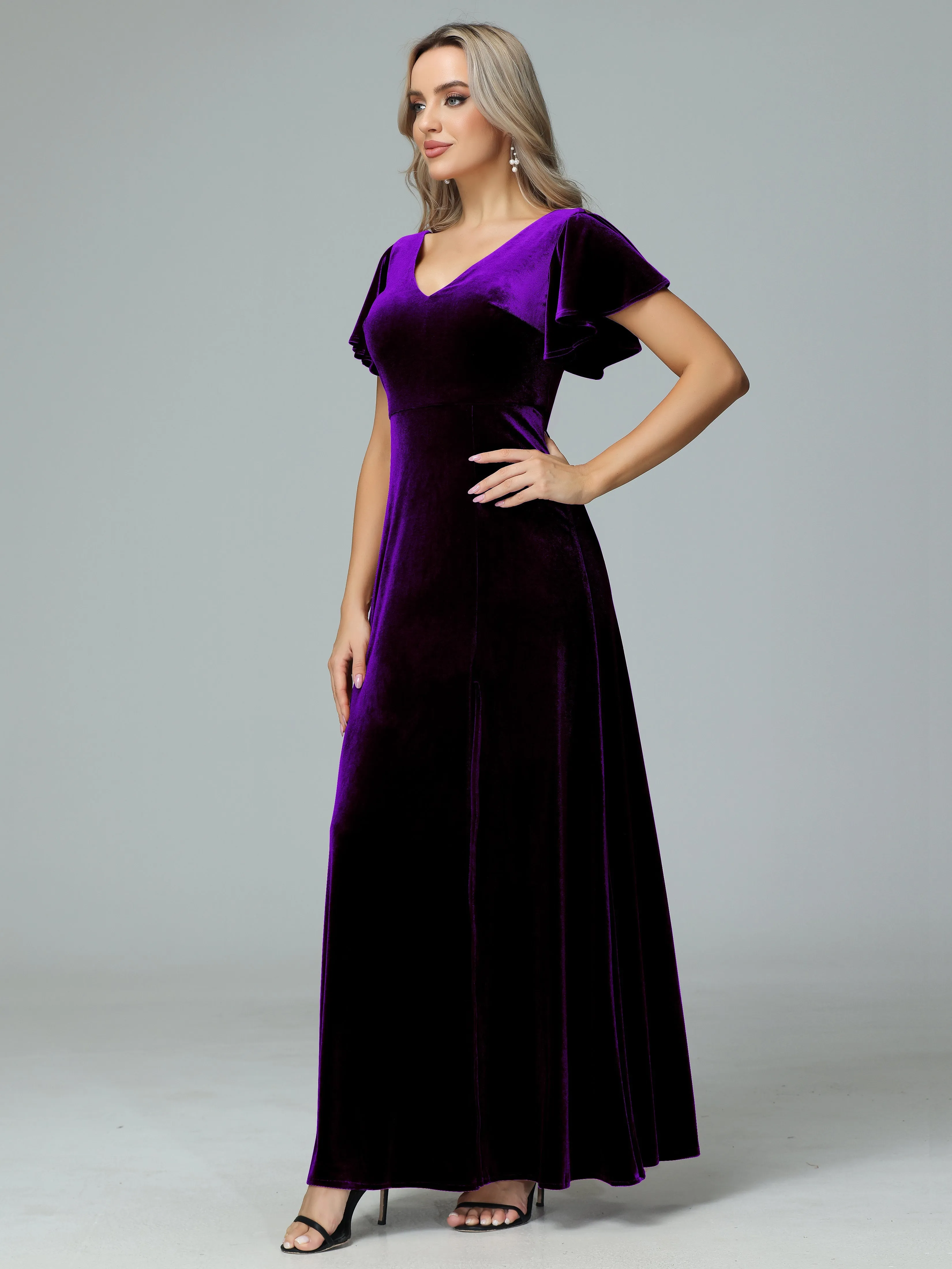 Ruffle Short Sleeves V-neck Velvet Bridesmaid Dresses
