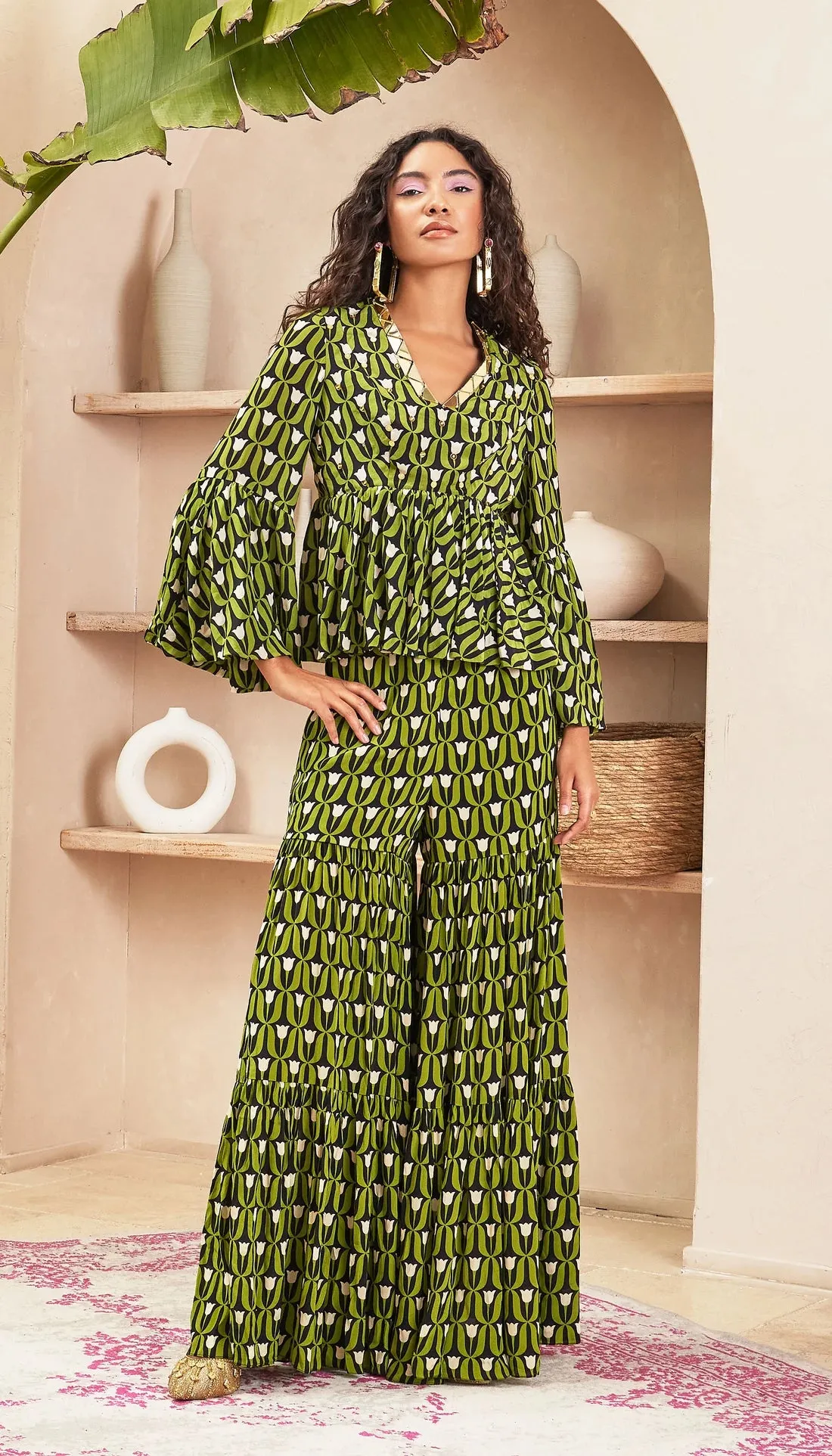 SARA - BLACK PEPLUM TOP & PANT SET