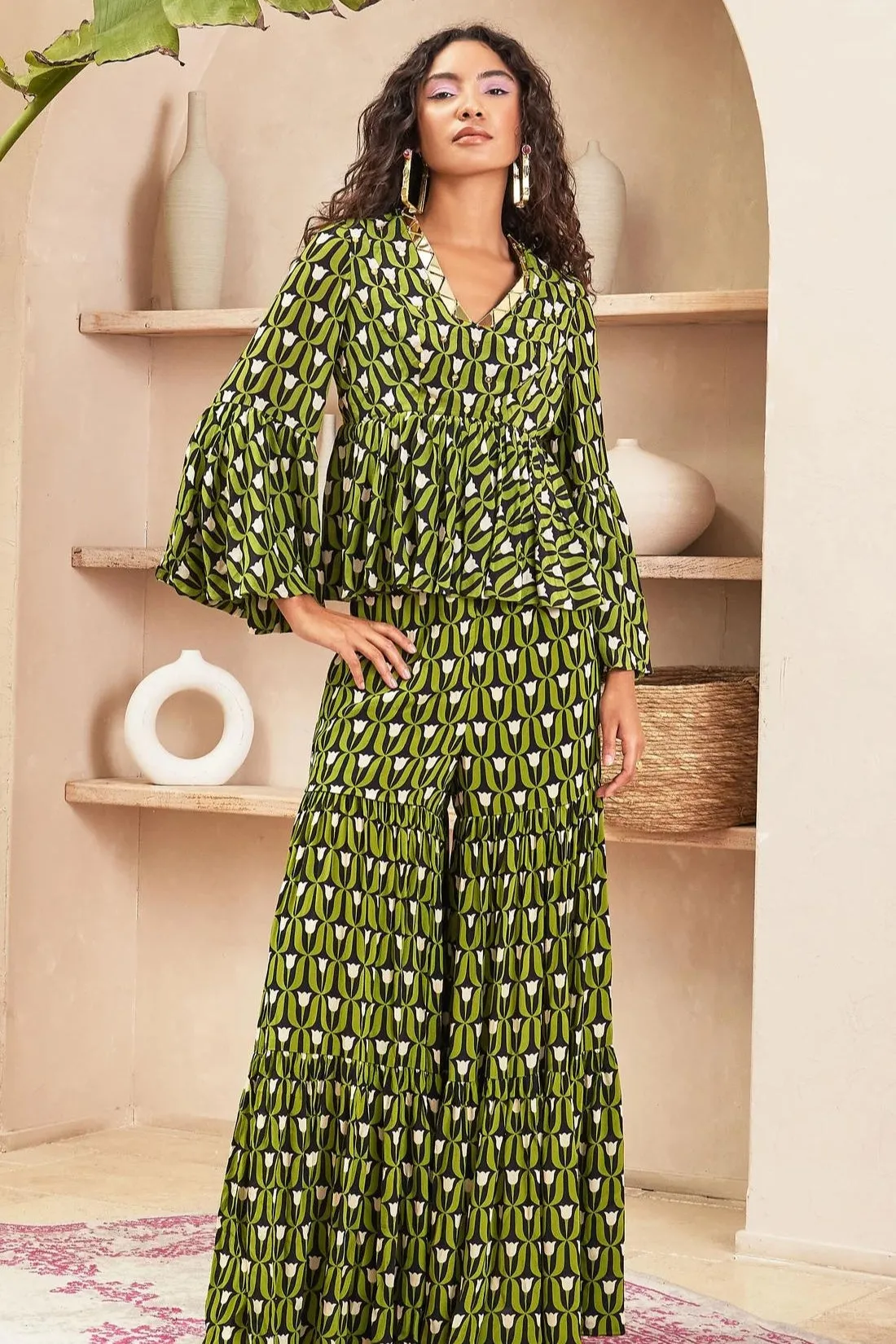 SARA - BLACK PEPLUM TOP & PANT SET