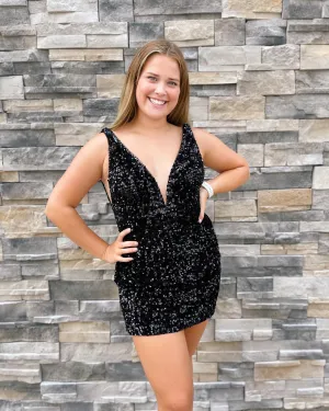 Short Sequin Prom Dresses Black Mermaid Tight Cocktail Dresses V Neck