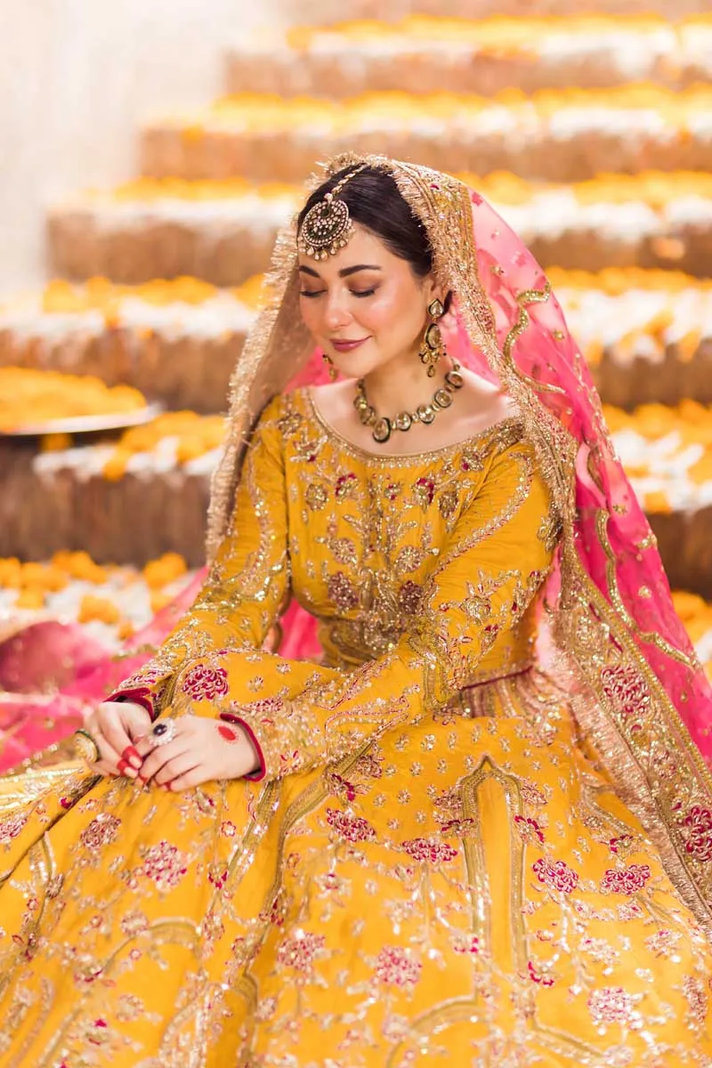 Traditional Pakistani Mehendi Bridal Dress Orange Bridal Lehenga Choli Pakistani Wedding Dresses