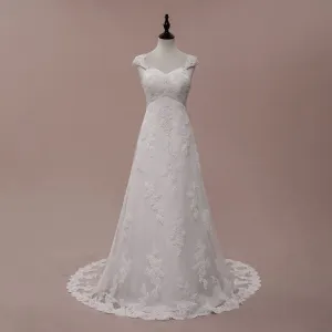 Vintage Inspired Lace Wedding Dress with Cap Sleeves | Lillen