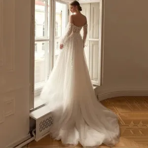 Wedding Guest Dresses: Wedding Dress Lantern Sleeve Lace Appliques Modern A-Line Bride Gown