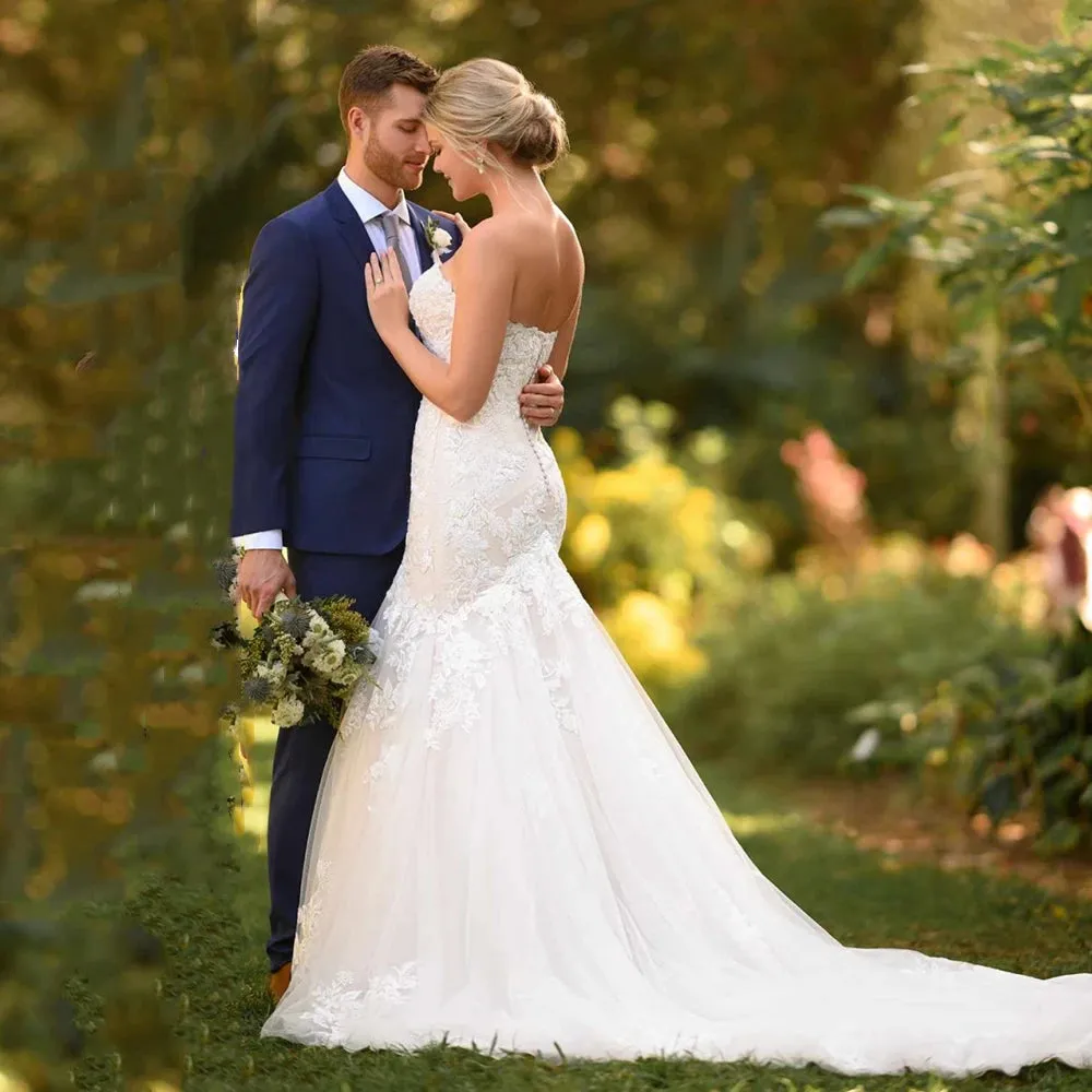 Wedding Guest Dresses: Wedding Dress Sweetheart Lace Appliques Bridal Gowns